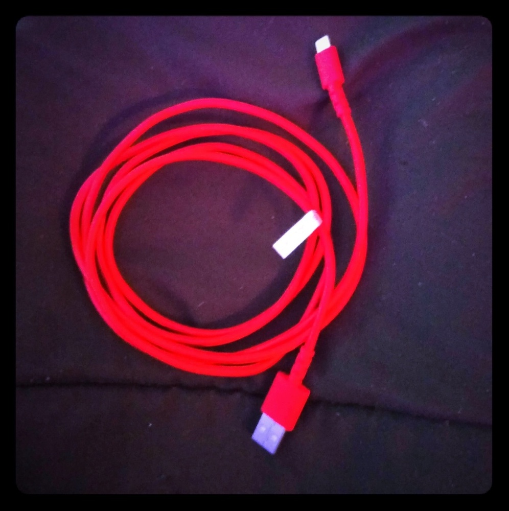 6' red IPhone charge cord